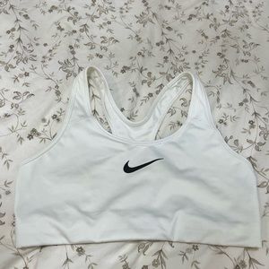 Nile sports Bra